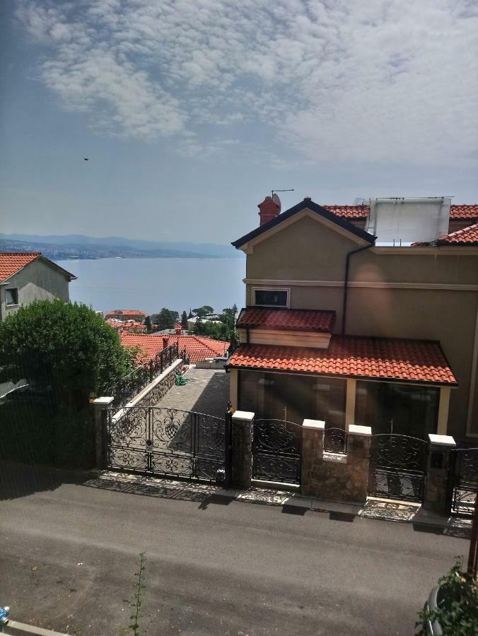 Charming Hill Apartment Opatija Exterior photo